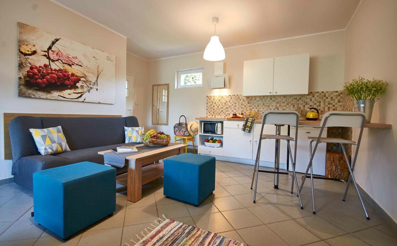 Arenda Apartamenty&Domki Caloroczne Sierakow  ภายนอก รูปภาพ