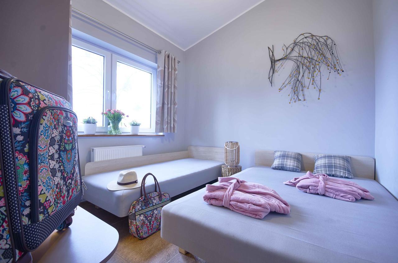 Arenda Apartamenty&Domki Caloroczne Sierakow  ภายนอก รูปภาพ